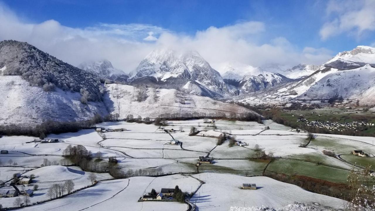 Gite De Montagne Du Plateau De Lhers- Accueil Randonneurs Accous Esterno foto