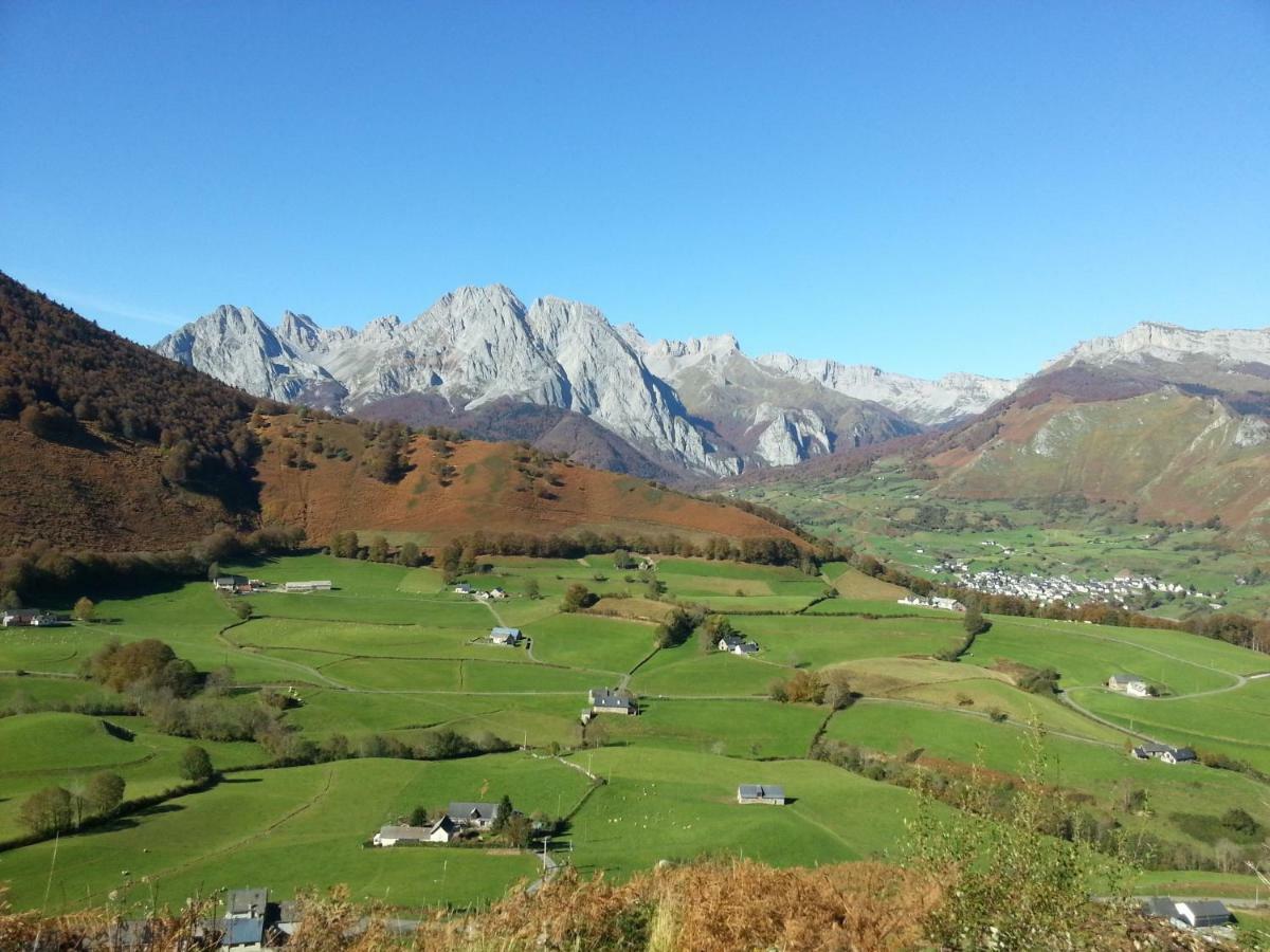 Gite De Montagne Du Plateau De Lhers- Accueil Randonneurs Accous Esterno foto