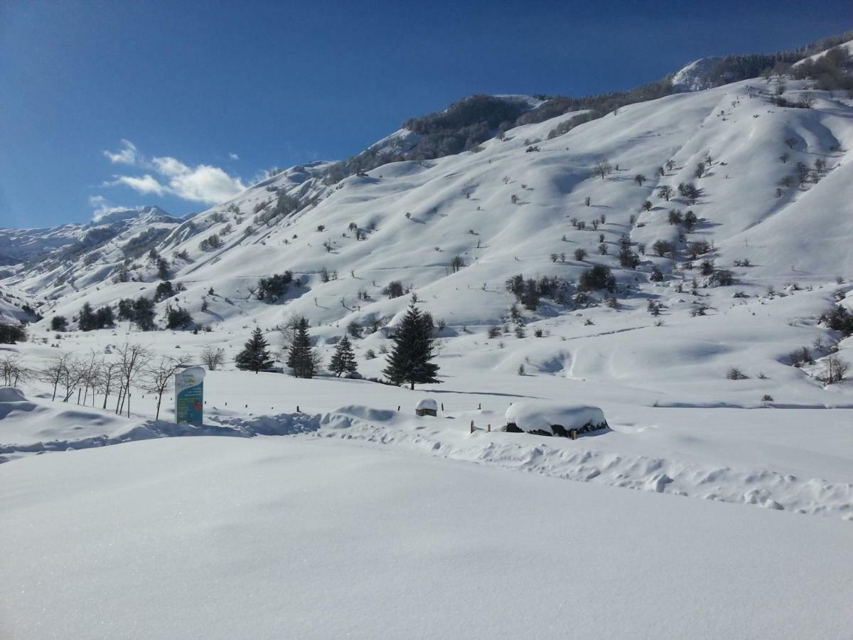 Gite De Montagne Du Plateau De Lhers- Accueil Randonneurs Accous Esterno foto